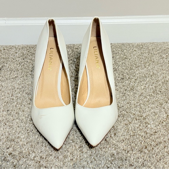 Liliana White Heels with Pointed Toe - Picture 2 of 9